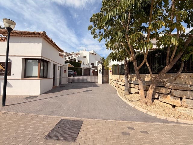 3 chambre Villa/Maison Mitoyenne à vendre à Golf Bahía, Finestrat avec piscine garage - 399 000 € (Ref: 10039451)