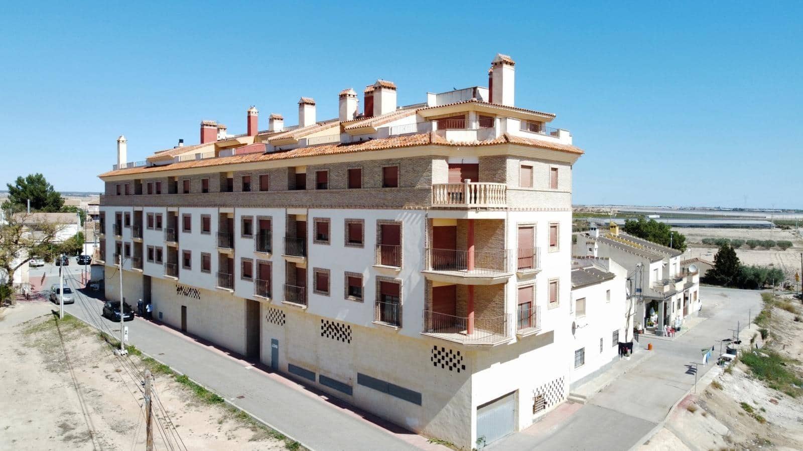 1 soverom Leilighet til salgs i Avileses med garasje - € 82 000 (Ref: 10039485)