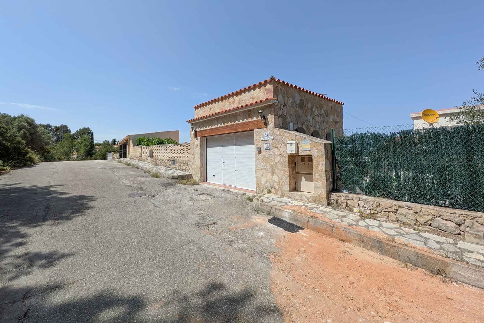 3 Zimmer Villa zu verkaufen in Denia mit Pool - 565.000 € (Ref: 10039488)