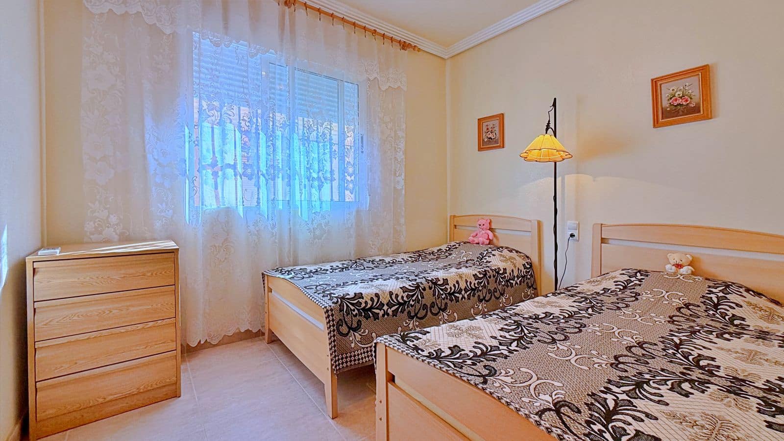 4 chambre Villa/Maison à vendre à Orihuela Costa avec piscine garage - 379 000 € (Ref: 10039491)