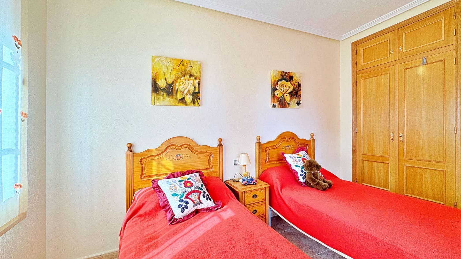 3 camera da letto Villetta Bifamiliare in vendita in Villamartin con piscina garage - 272.900 € (Rif: 10039492)