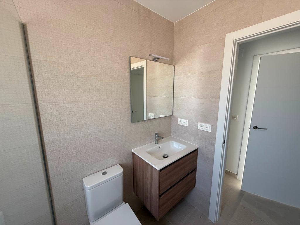 3 bedroom Villa for sale in Pinoso with pool - € 356,000 (Ref: 10039514)