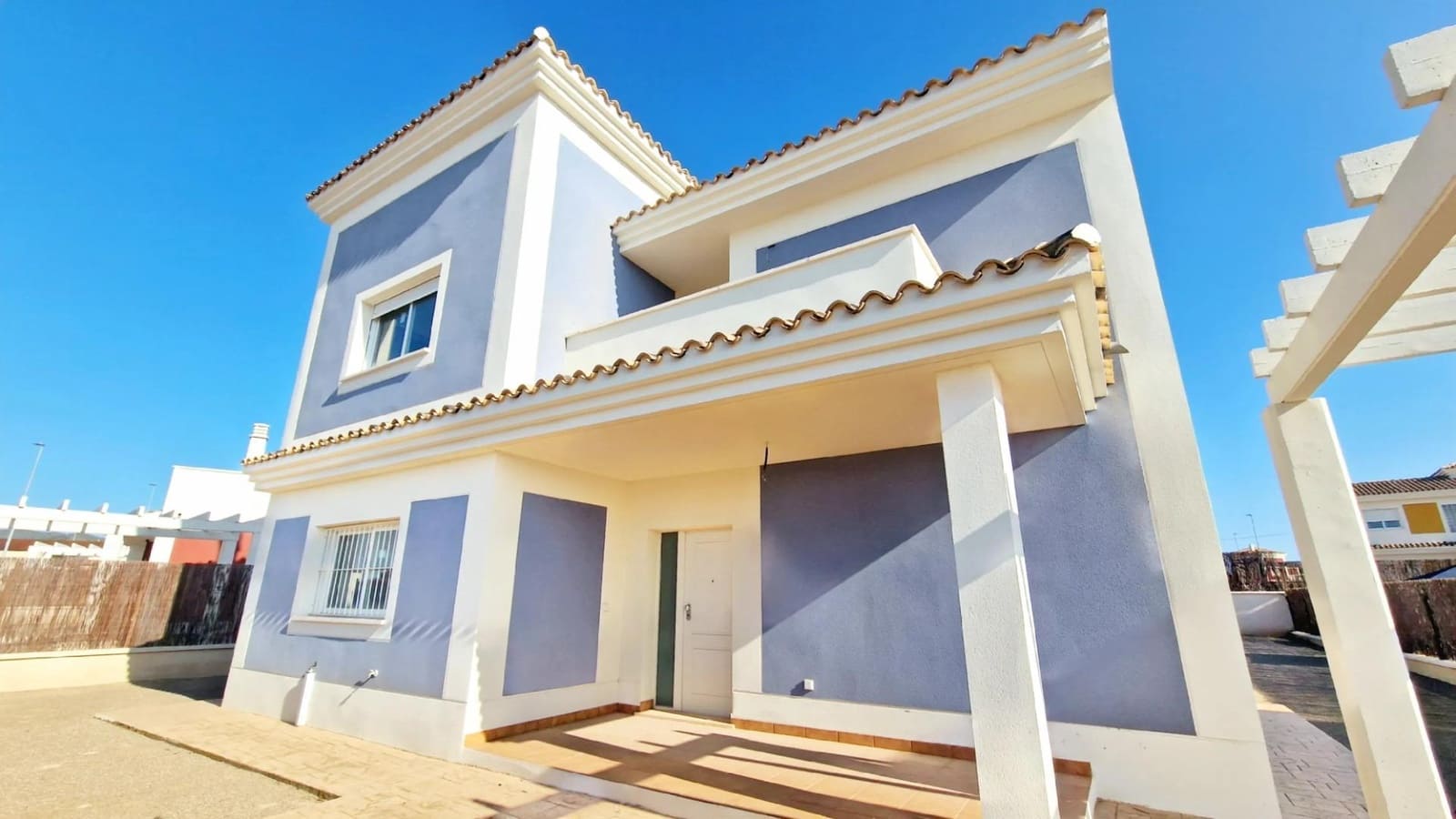 3 slaapkamer Villa te koop in Purias - € 389.000 (Ref: 10039543)