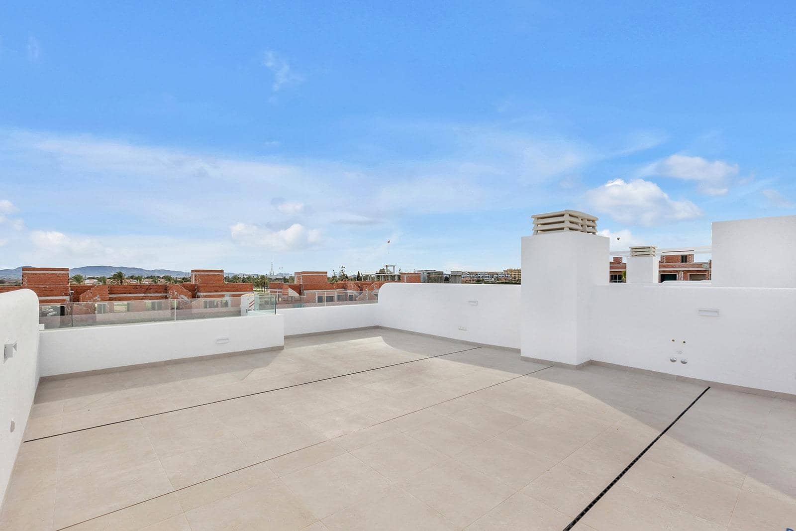 2 chambre Penthouse à vendre à Los Alcazares avec piscine garage - 399 900 € (Ref: 10039625)