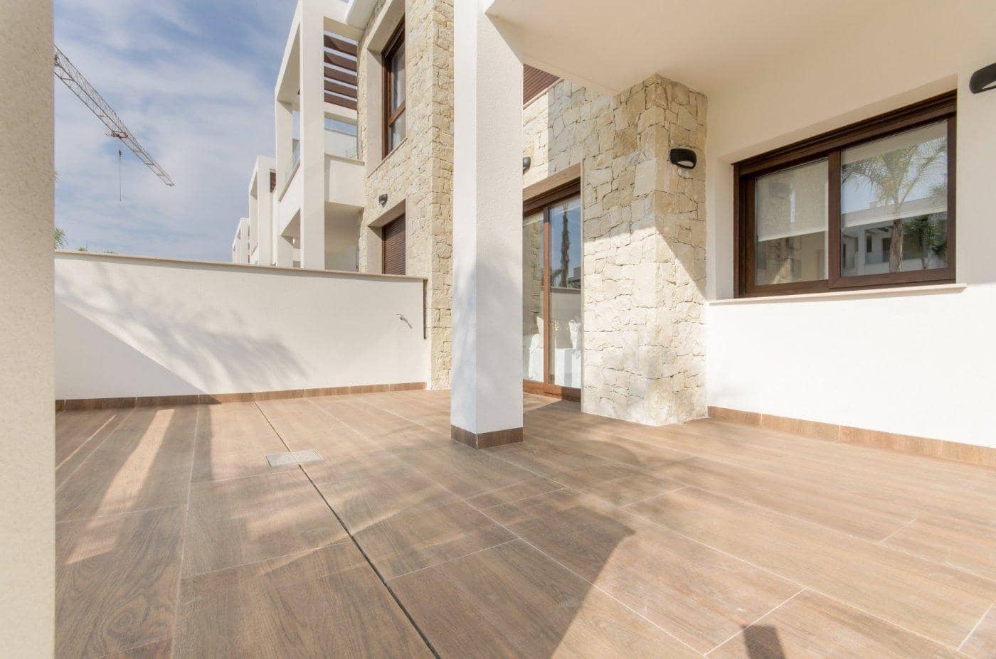 2 bedroom Bungalow for sale in Los Balcones with pool garage - € 300,000 (Ref: 10039675)