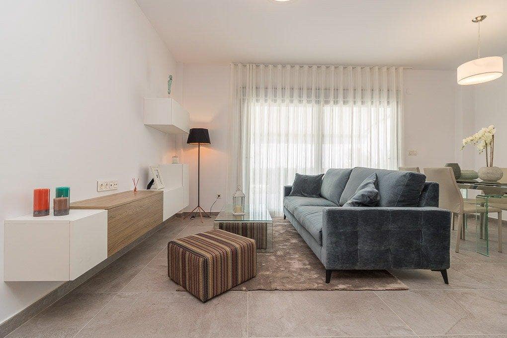 3 Zimmer Bungalow zu verkaufen in Los Balcones mit Pool Garage - 330.000 € (Ref: 10039677)