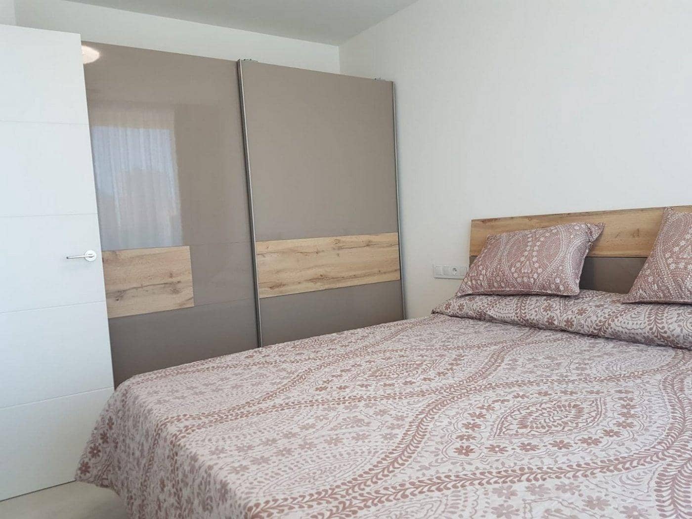 Apartamento de 1 habitación en Cala de Finestrat en venta con piscina garaje - 275.000 € (Ref: 10039689)