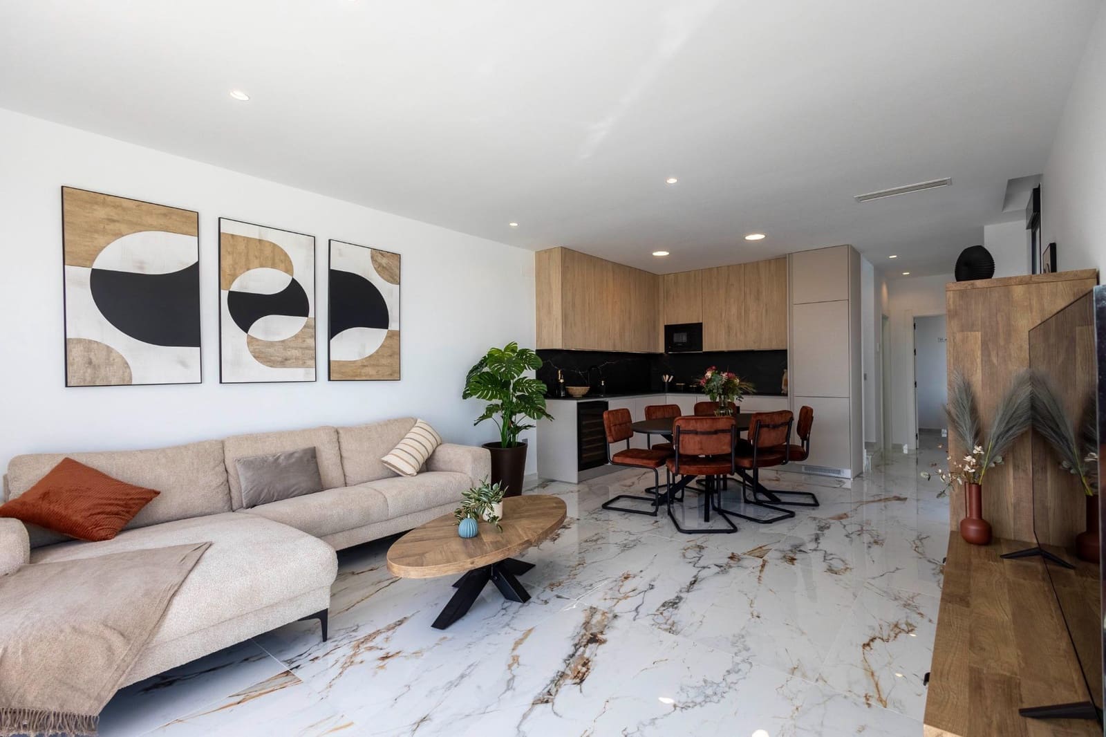 Chalet de 3 habitaciones en Pilar de la Horadada en venta con piscina garaje - 420.000 € (Ref: 10039755)