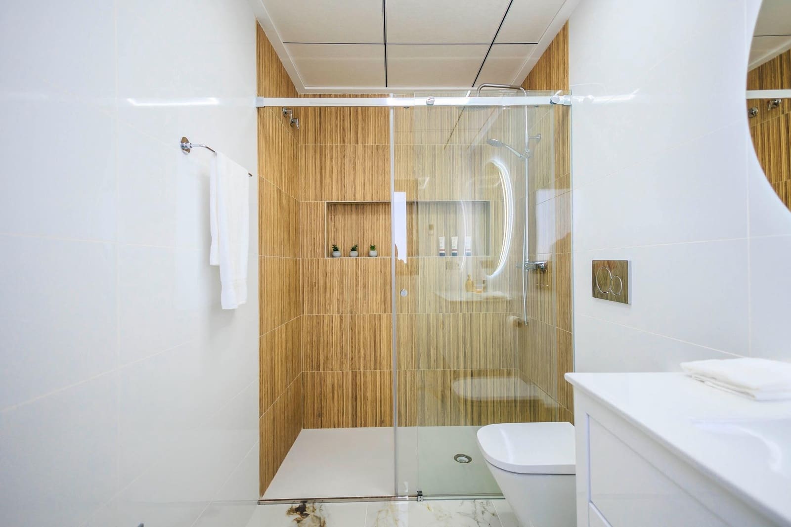 Chalet de 3 habitaciones en Pilar de la Horadada en venta con piscina garaje - 420.000 € (Ref: 10039755)