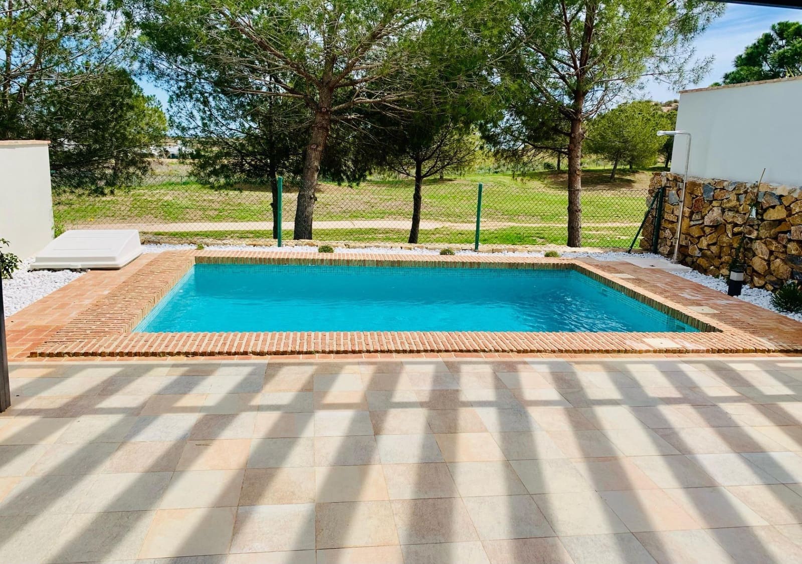 2 sypialnia Dom na sprzedaż w La Peraleja Golf Resort z basenem garażem - 298 000 € (Ref: 10039890)