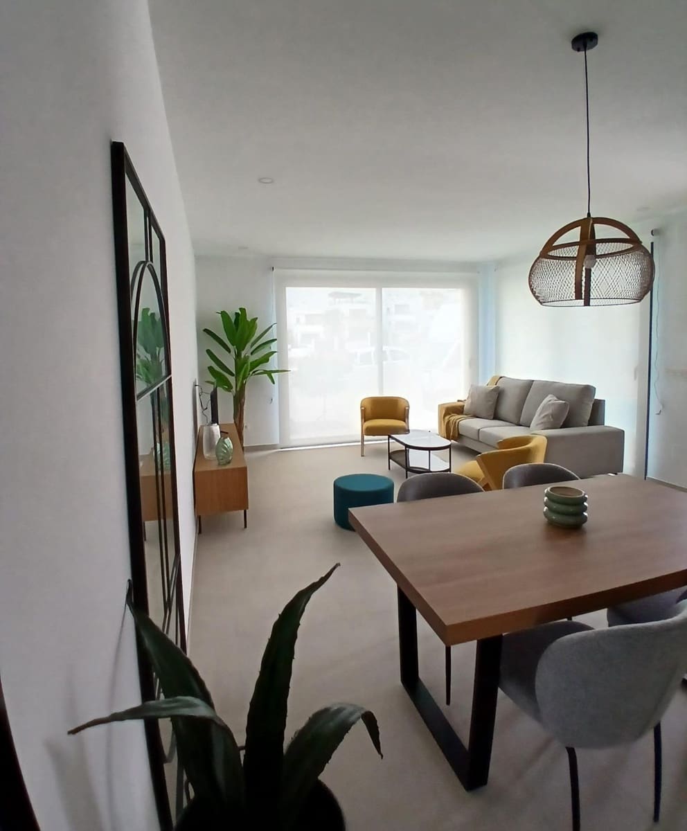 3 quarto Moradia em Banda para venda em Bigastro - 368 000 € (Ref: 10039891)