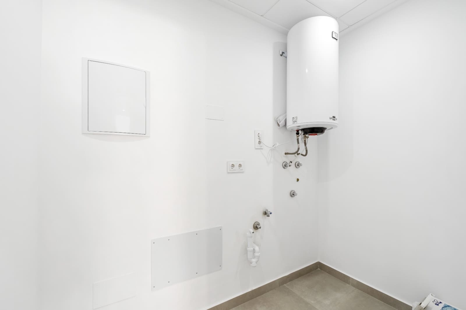3 sovrum Radhus till salu i Daya Nueva med pool garage - 380 000 € (Ref: 10088628)