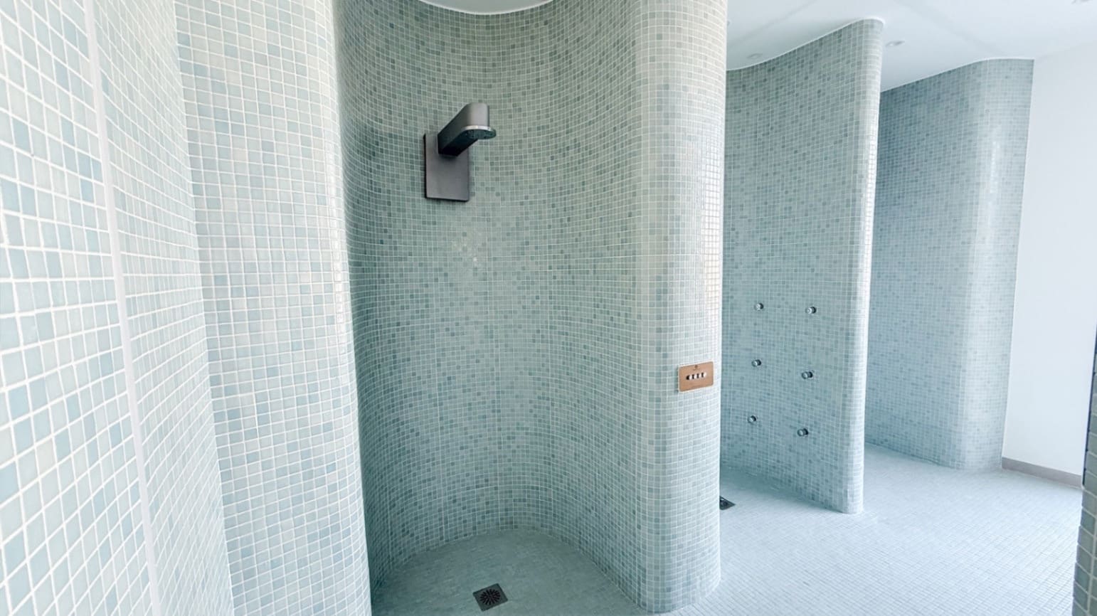 Apartamento de 1 habitación en Torrevieja en venta con piscina garaje - 262.000 € (Ref: 10160624)