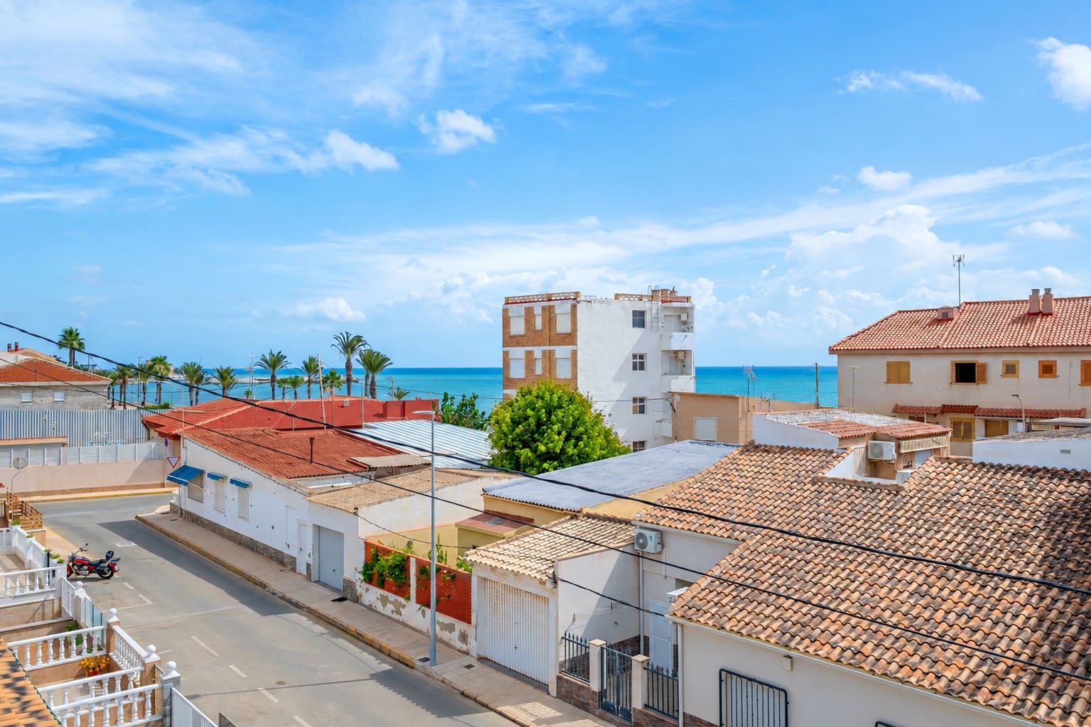 3 slaapkamer Huis te koop in Pilar de la Horadada met zwembad garage - € 515.000 (Ref: 10184043)