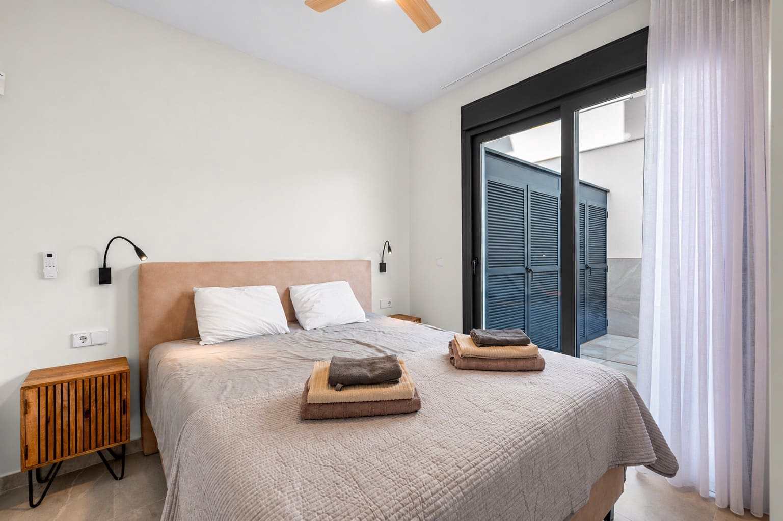 3 slaapkamer Huis te koop in Pilar de la Horadada met zwembad garage - € 515.000 (Ref: 10184043)