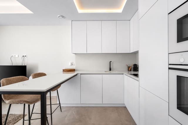 3 slaapkamer Huis te koop in Torre de la Horadada, Pilar de la Horadada met zwembad garage - € 515.000 (Ref: 10184043)