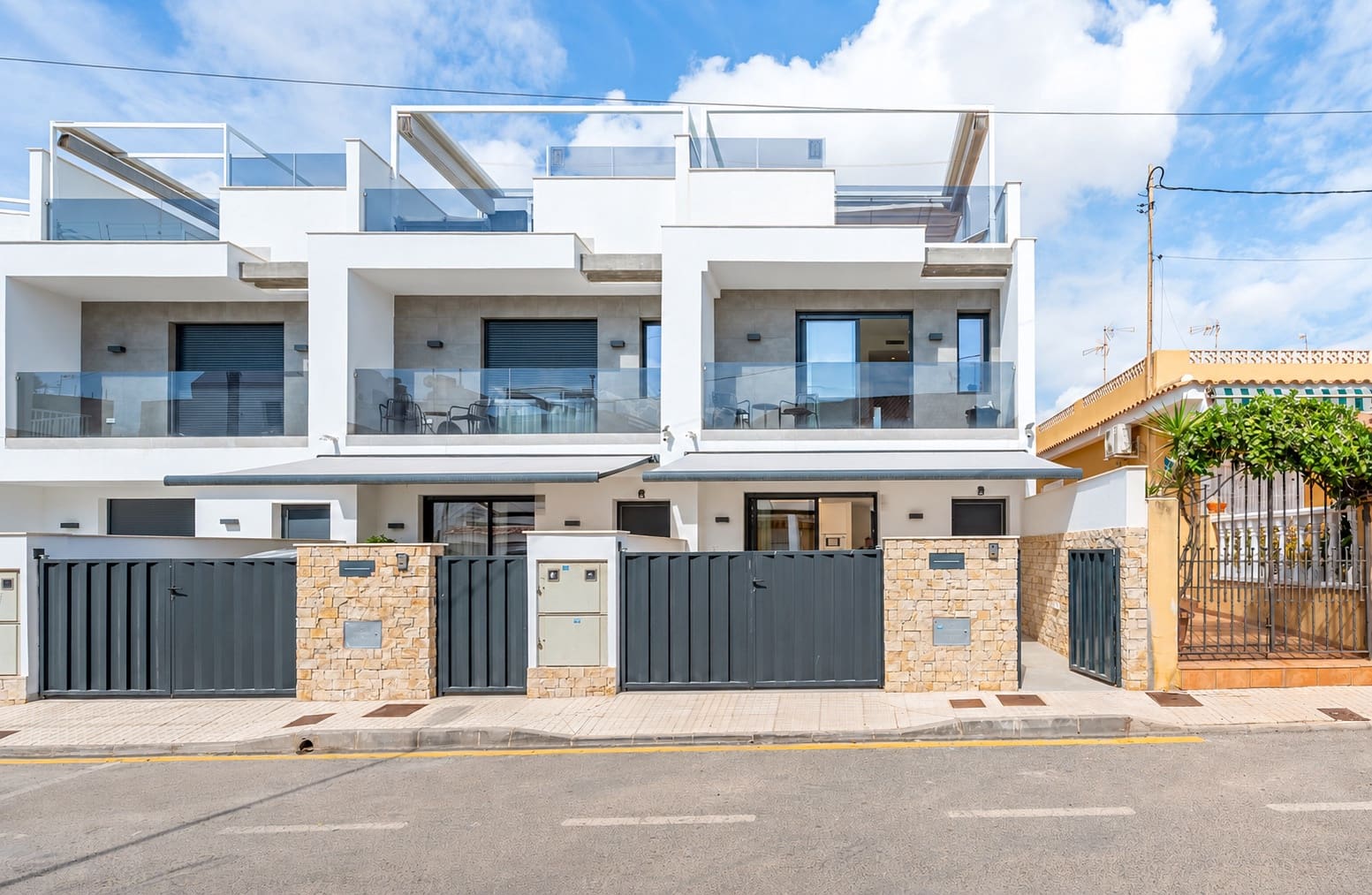 3 slaapkamer Huis te koop in Pilar de la Horadada met zwembad garage - € 515.000 (Ref: 10184043)