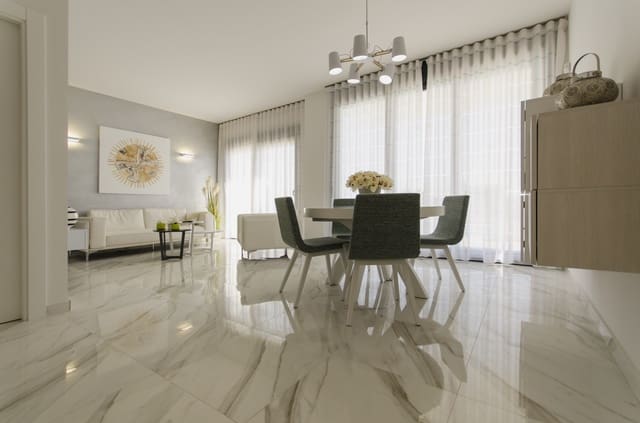 3 Zimmer Villa zu verkaufen in San Miguel de Salinas mit Pool Garage - 630.000 € (Ref: 8770147)