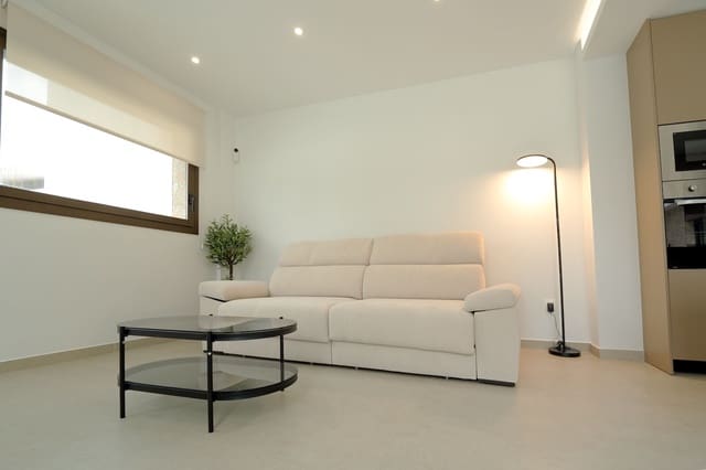 Casa de 3 habitaciones en Rojales en venta con piscina - 399.000 € (Ref: 8946130)