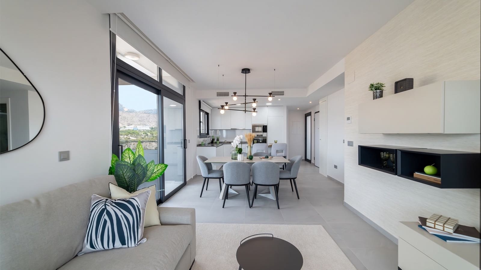 3 sovrum Lägenhet till salu i Benidorm med pool - 558 000 € (Ref: 9001400)