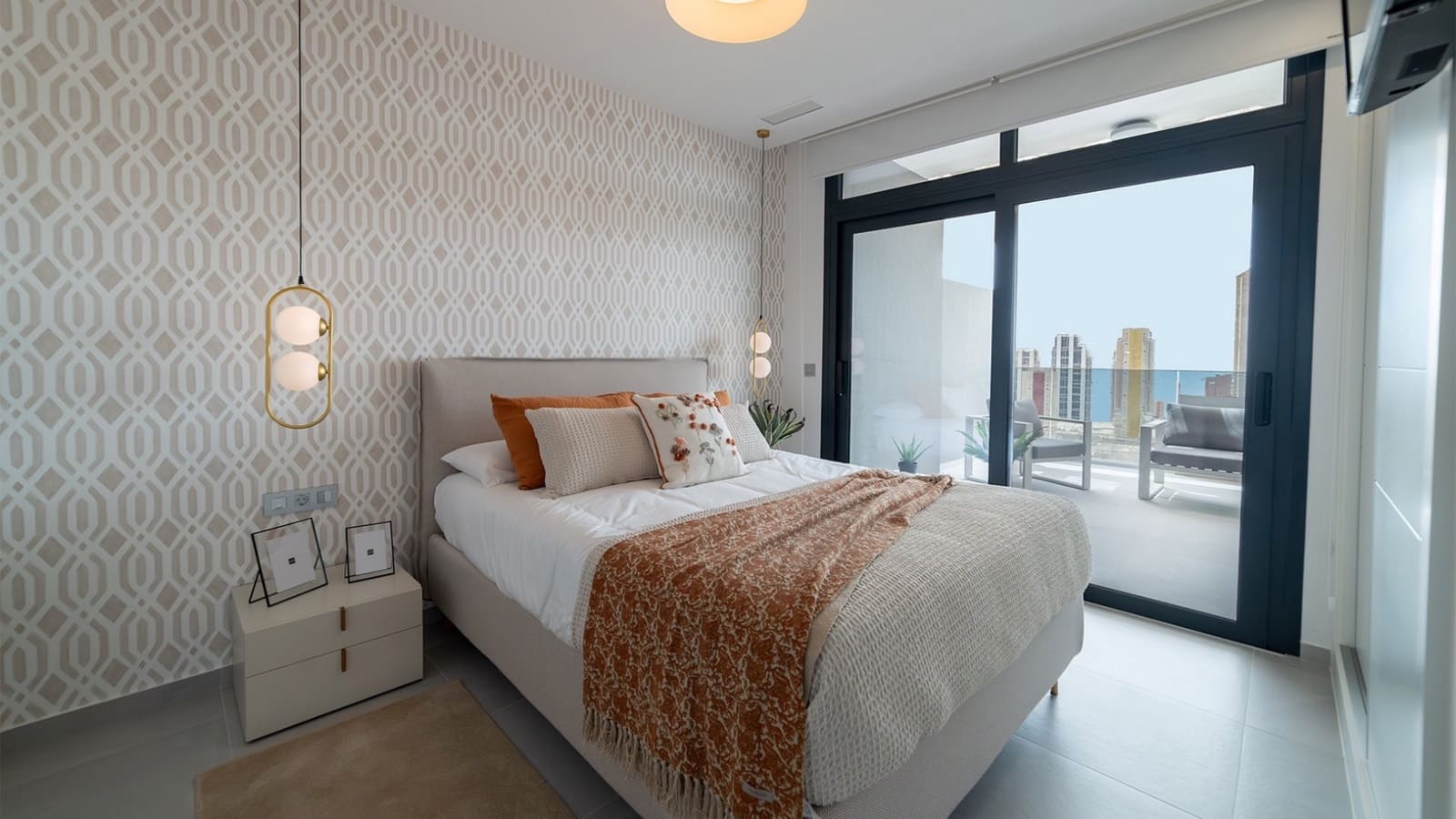 3 sovrum Lägenhet till salu i Benidorm med pool - 558 000 € (Ref: 9001400)