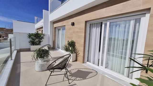 3 bedroom Townhouse for sale in San Pedro del Pinatar ciudad, San Pedro del Pinatar with pool - € 375,000 (Ref: 9060791)