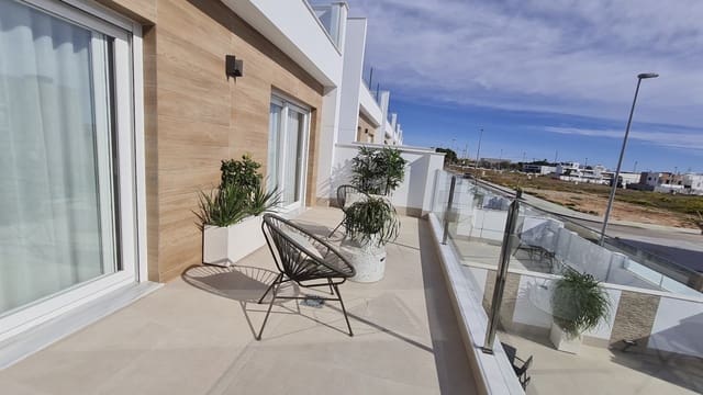 3 chambre Maison de Ville à vendre à San Pedro del Pinatar ciudad, San Pedro del Pinatar avec piscine garage - 375 000 € (Ref: 9060791)