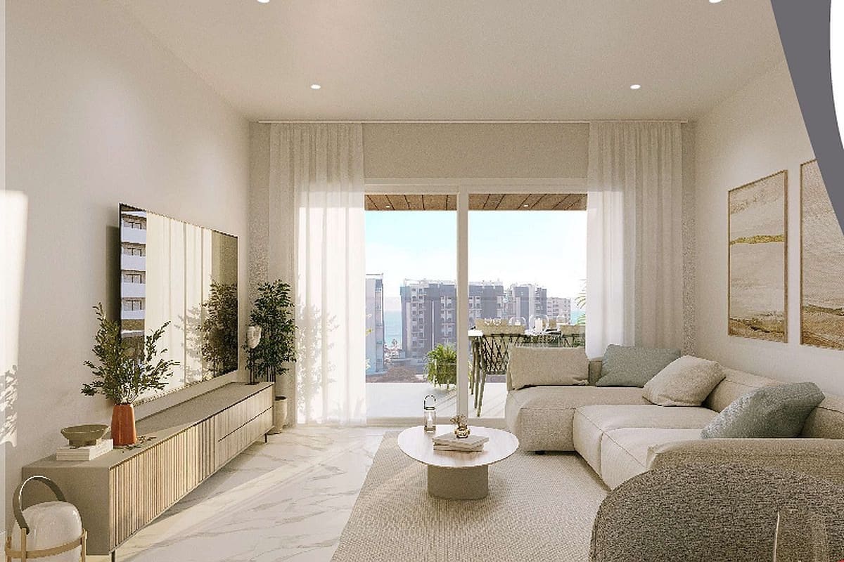 3 soveværelse Lejlighed til salg i Punta Prima med swimmingpool - € 349.000 (Ref: 9113965)