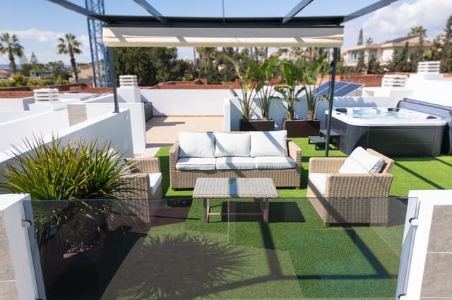 3 soverom Villa til salgs i San Fulgencio med svømmebasseng - € 397 000 (Ref: 9128019)
