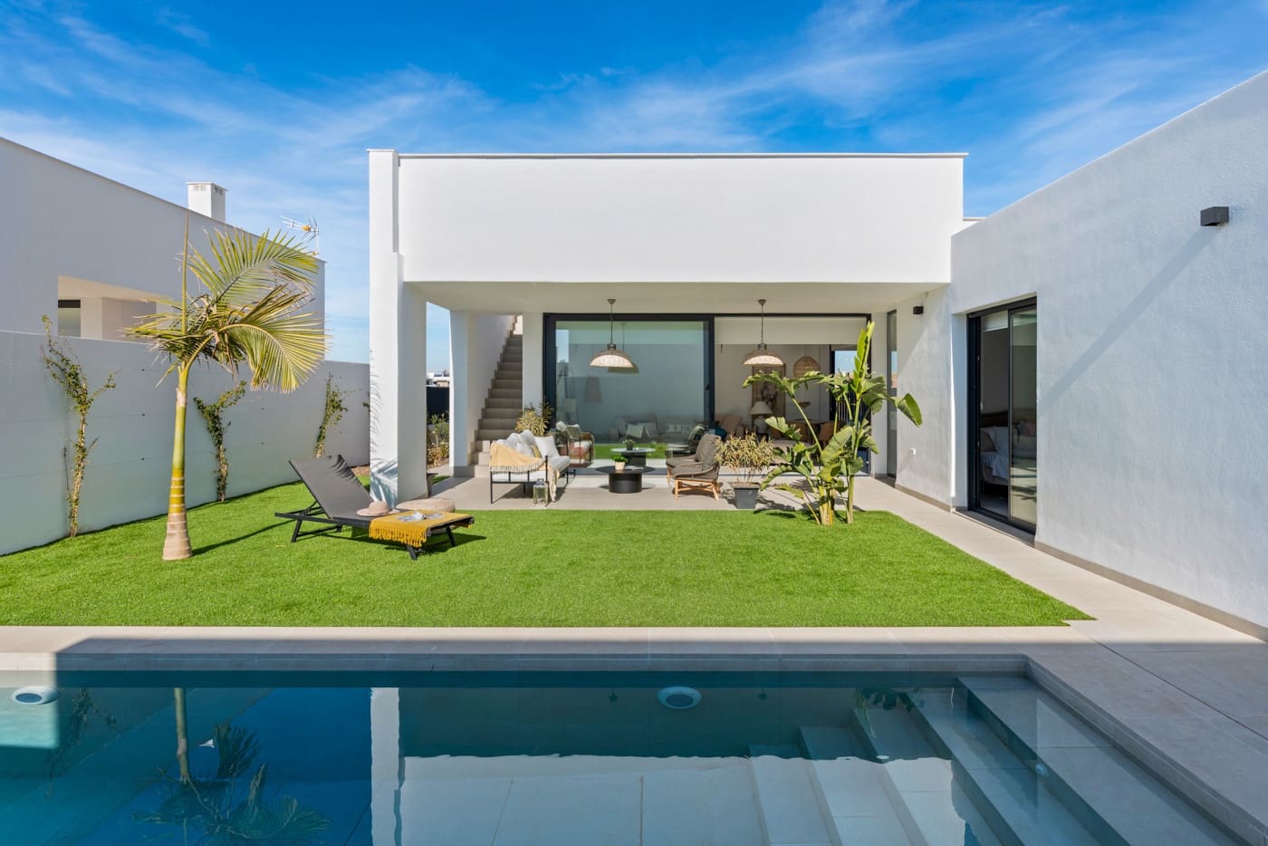 Chalet de 3 habitaciones en Mar de Cristal en venta con piscina garaje - 549.000 € (Ref: 9231412)