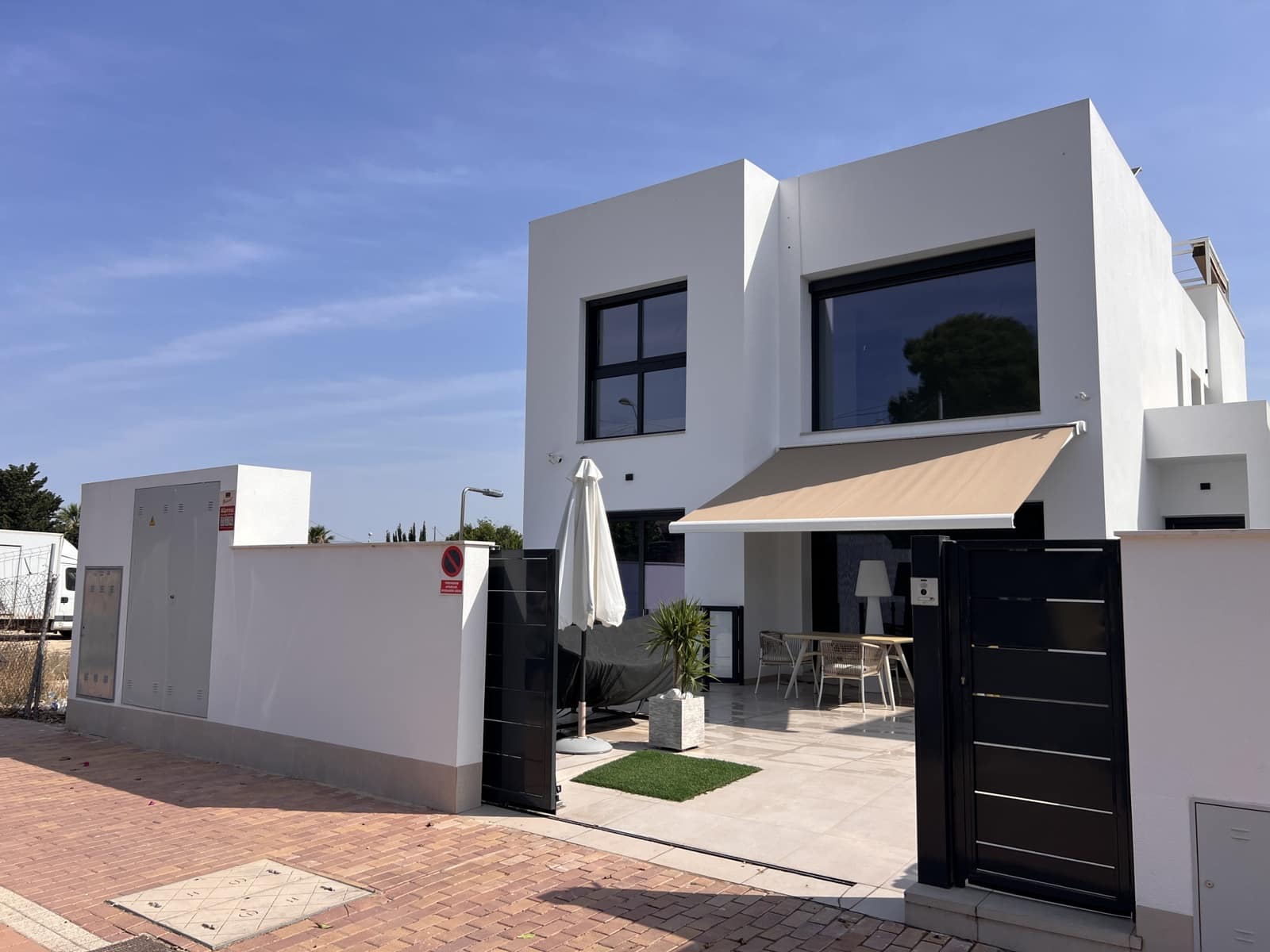 3 Zimmer Villa zu verkaufen in Formentera del Segura mit Pool Garage - 339.900 € (Ref: 9231416)