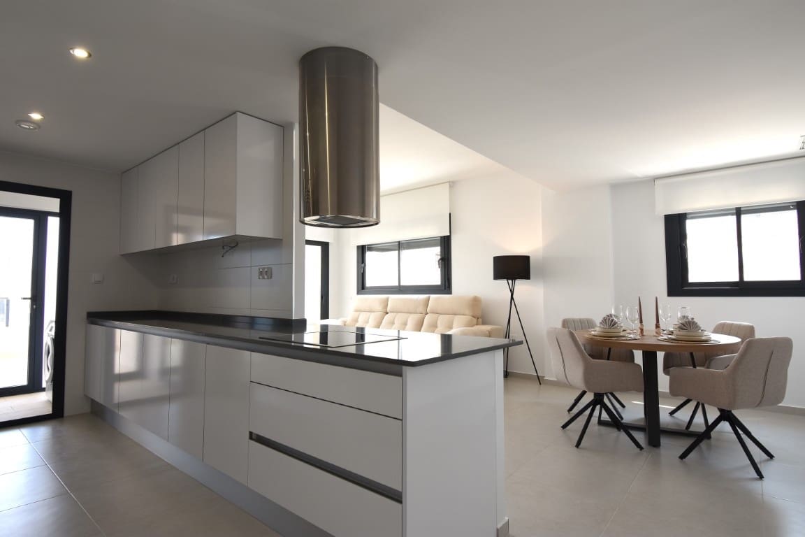 2 sovrum Takvåning till salu i San Miguel de Salinas med pool garage - 316 000 € (Ref: 9231497)