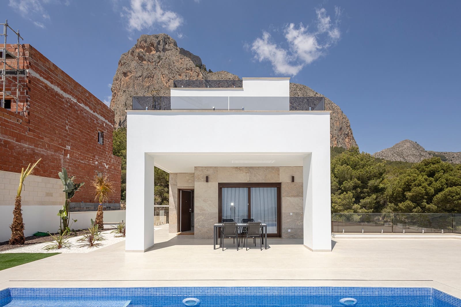 3 bedroom Villa for sale in Polop with pool garage - € 598,000 (Ref: 9236094)