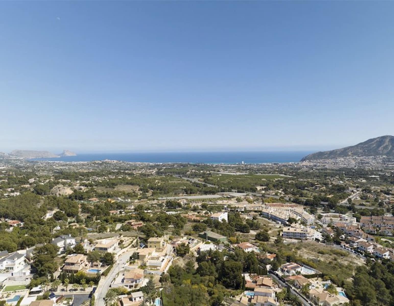 3 soveværelse Villa til salg i Alfaz del Pi / L'Alfas del Pi med swimmingpool - € 625.000 (Ref: 9236134)