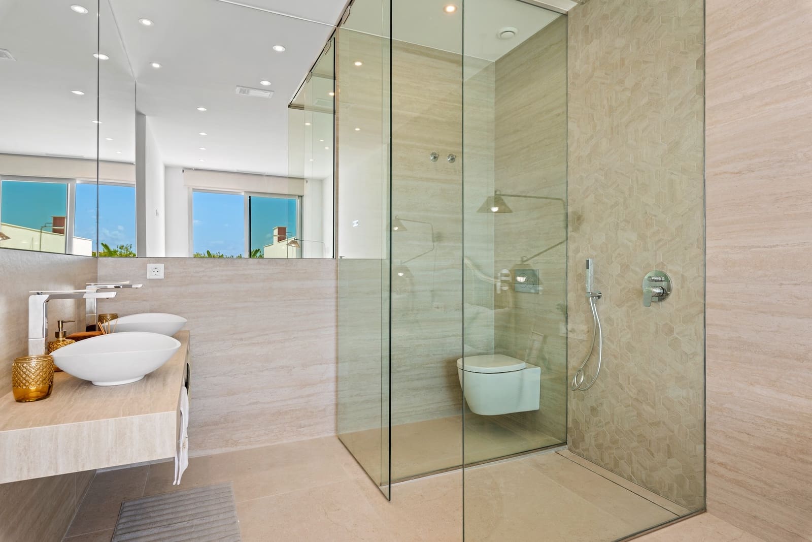 3 slaapkamer Villa te koop in Benijofar met zwembad garage - € 529.000 (Ref: 9236165)