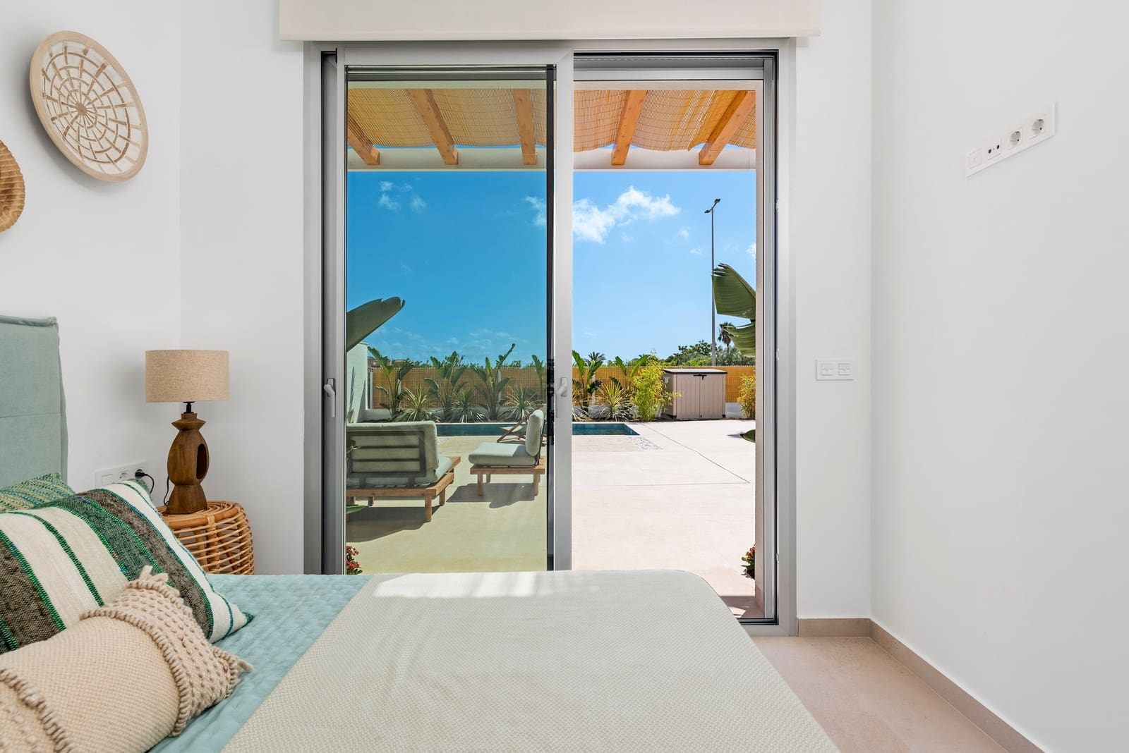 3 slaapkamer Villa te koop in Benijofar met zwembad garage - € 529.000 (Ref: 9236165)