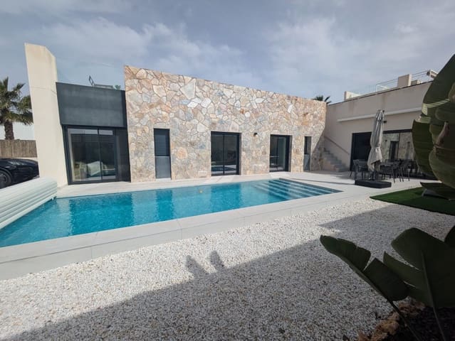 3 Zimmer Villa zu verkaufen in Algorfa mit Pool - 560.000 € (Ref: 9246410)