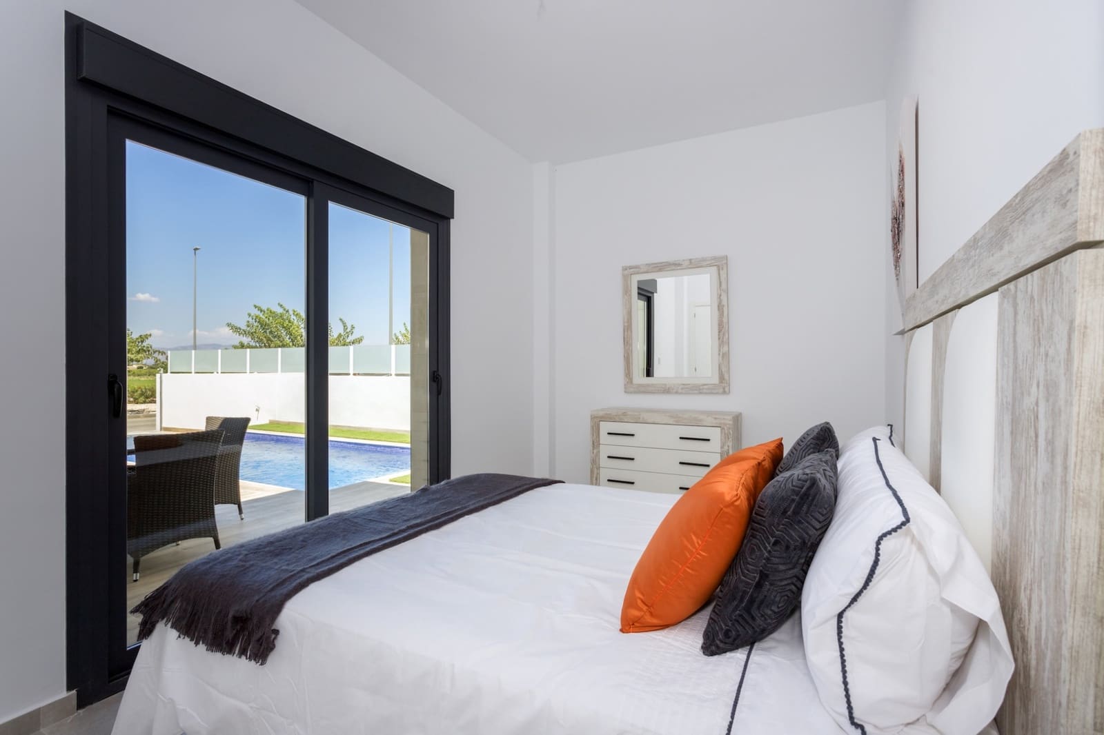 3 slaapkamer Villa te koop in Daya Nueva met zwembad - € 352.000 (Ref: 9275894)