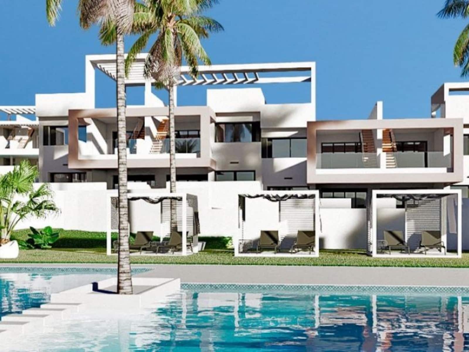 1 bedroom Apartment for sale in La Villajoyosa / Vila Joiosa with pool garage - € 298,000 (Ref: 9288056)