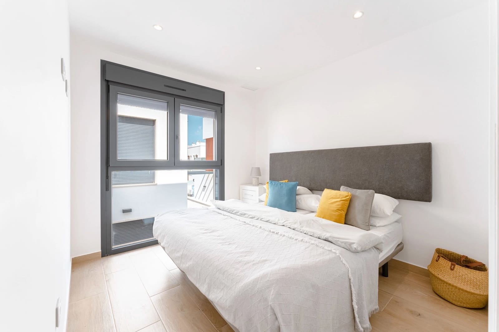 3 soveværelse Byhus til salg i Pilar de la Horadada med swimmingpool - € 379.000 (Ref: 9297108)