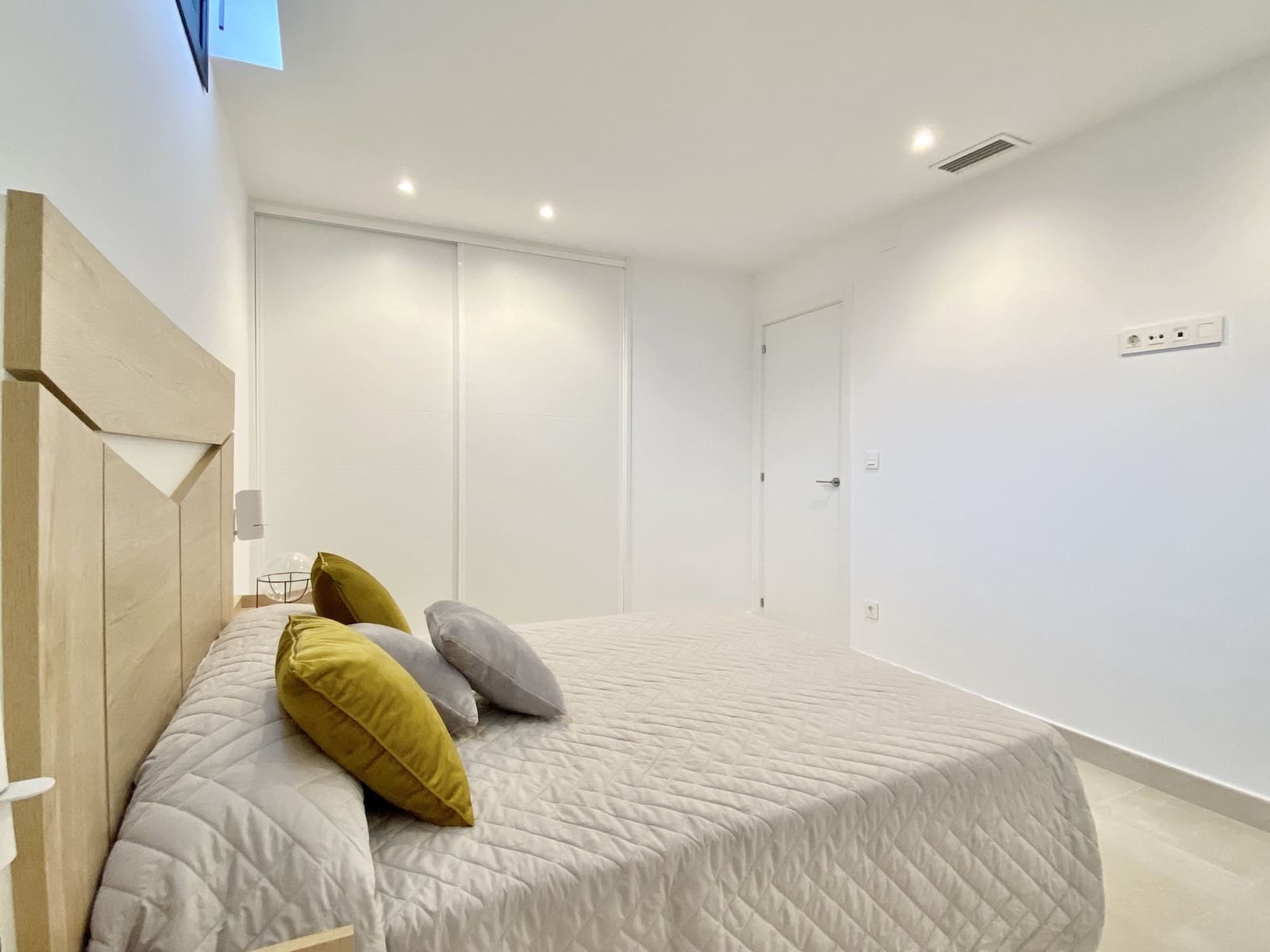 3 slaapkamer Villa te koop in La Nucia met zwembad - € 600.000 (Ref: 9304983)