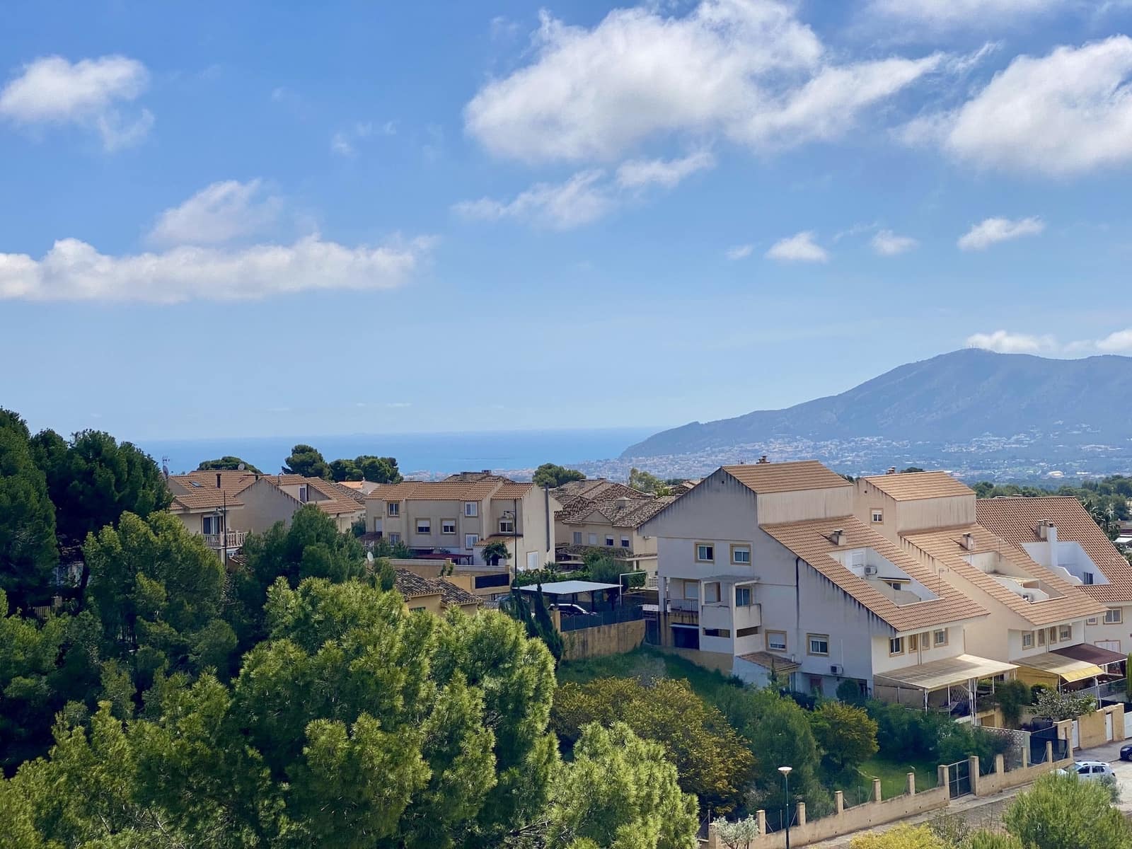 3 slaapkamer Villa te koop in La Nucia met zwembad - € 600.000 (Ref: 9304983)