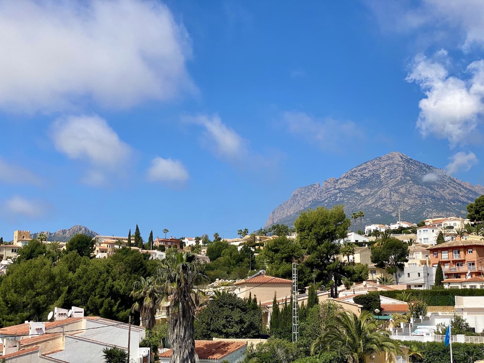 3 slaapkamer Villa te koop in La Nucia met zwembad - € 600.000 (Ref: 9304983)