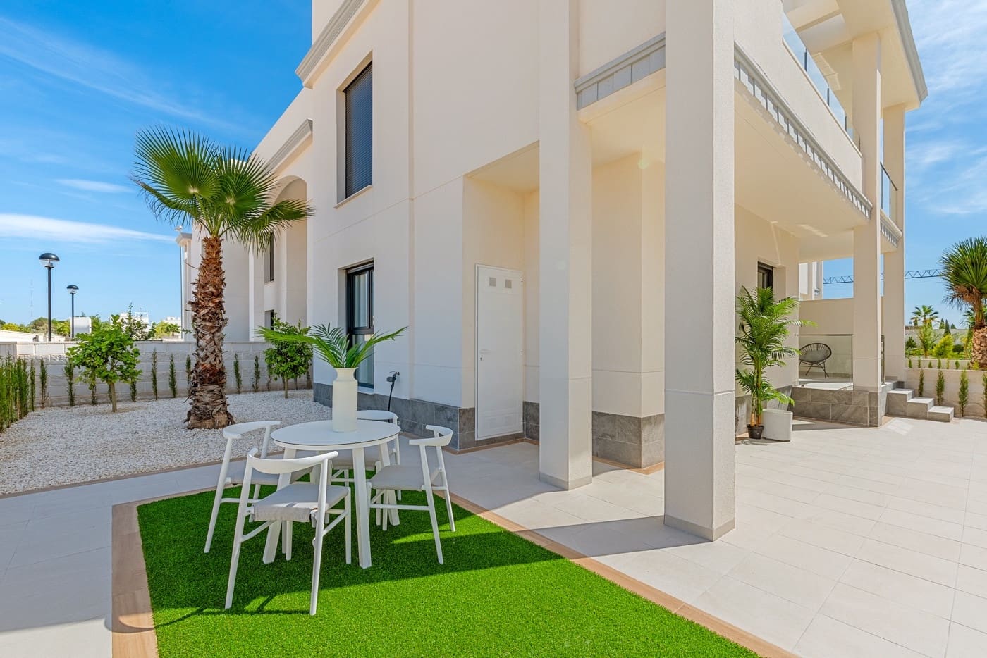 3 sypialnia Apartament na sprzedaż w Ciudad Quesada z basenem - 380 000 € (Ref: 9337646)