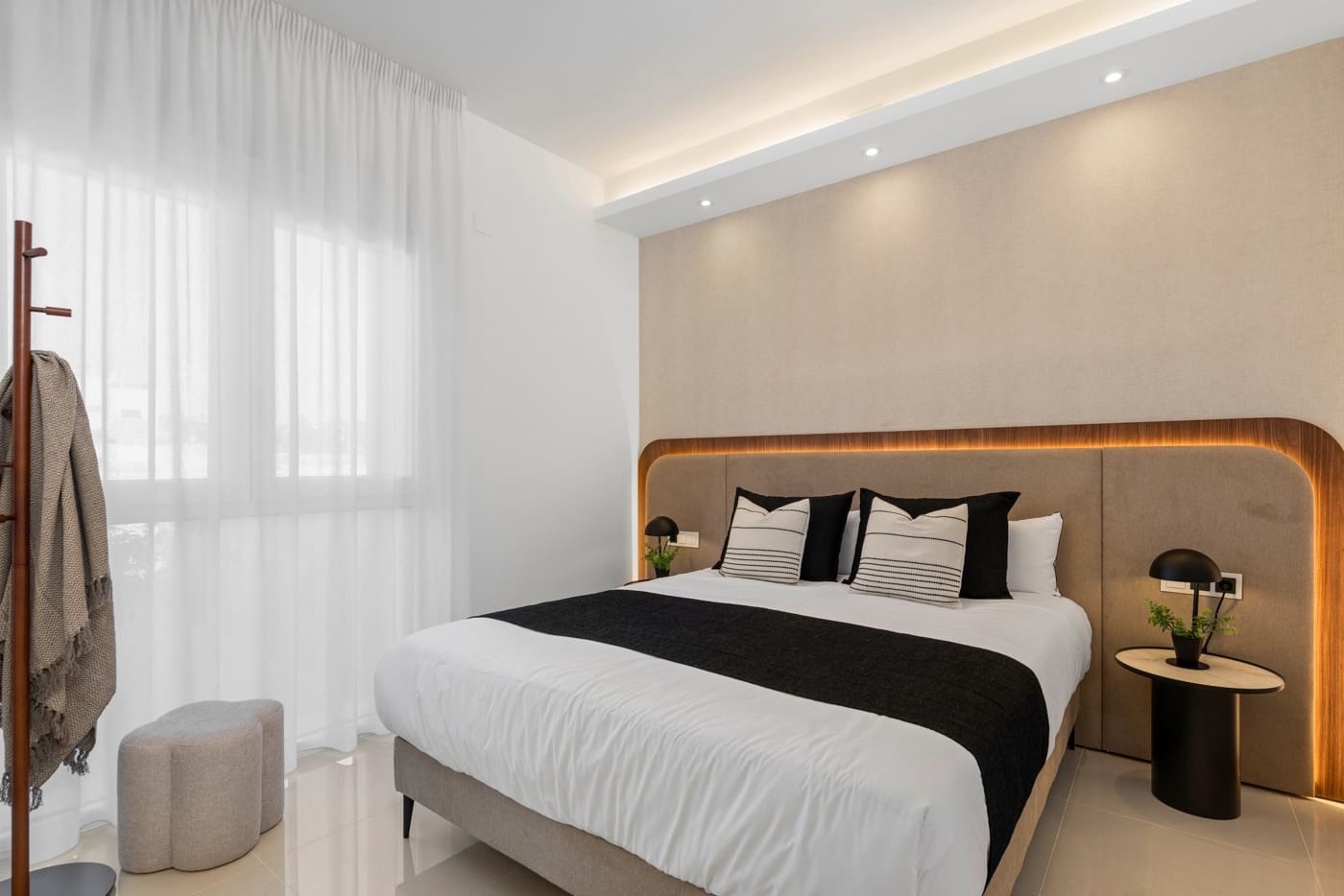3 sypialnia Apartament na sprzedaż w Ciudad Quesada z basenem - 380 000 € (Ref: 9337646)