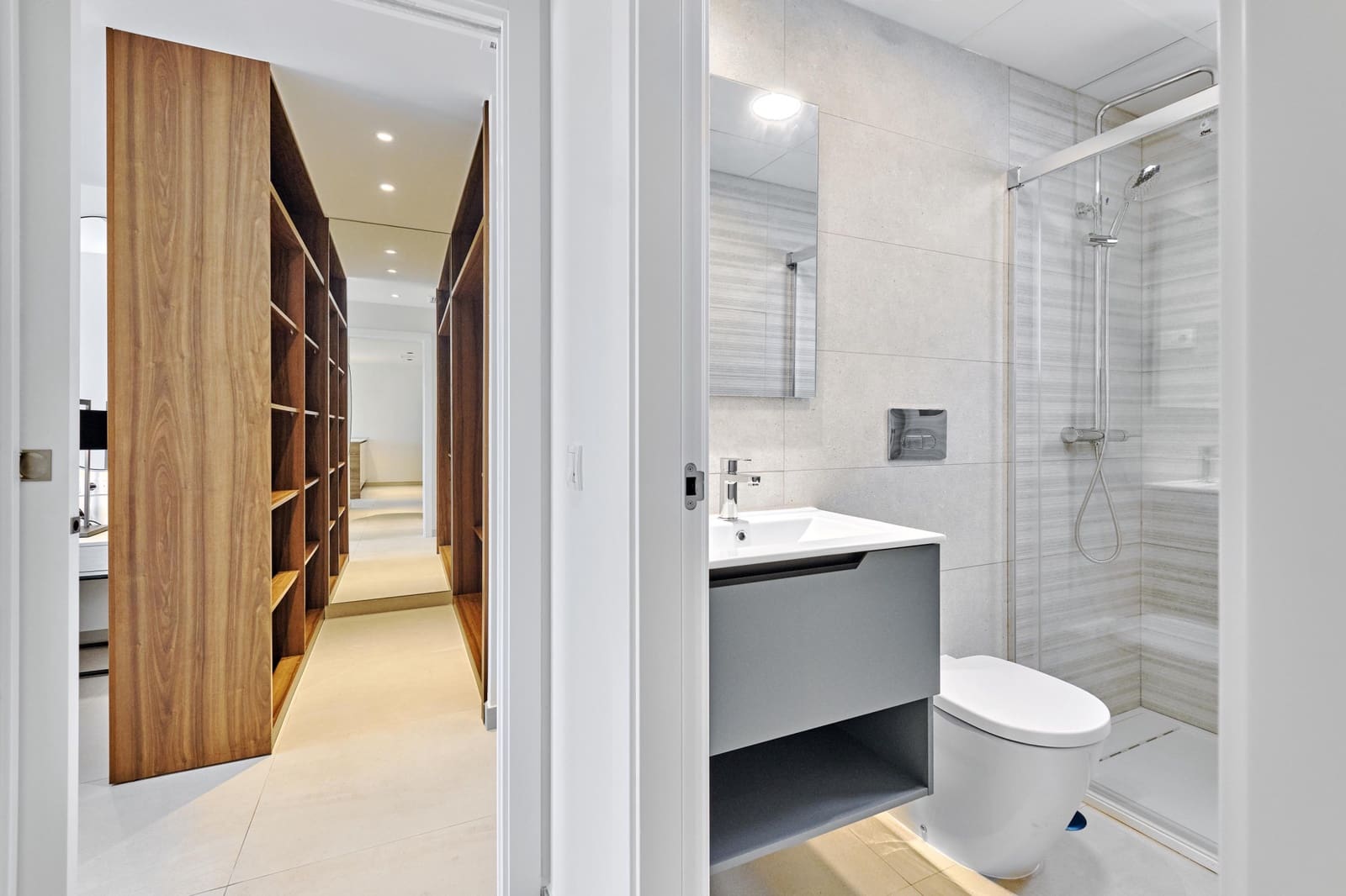 2 sypialnia Penthouse na sprzedaż w Torrevieja z basenem garażem - 380 000 € (Ref: 9371863)