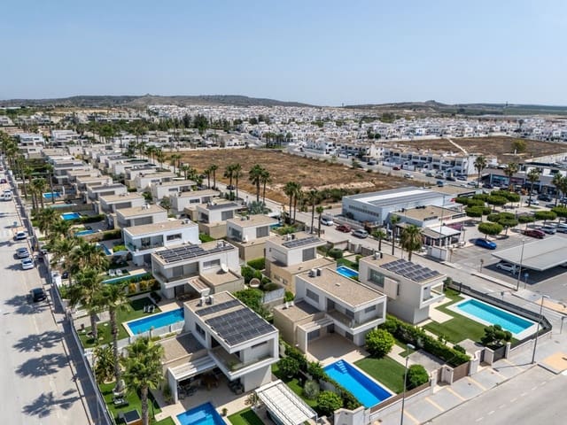 3 sypialnia Willa na sprzedaż w Vistabella, Orihuela z basenem - 469 000 € (Ref: 9387631)