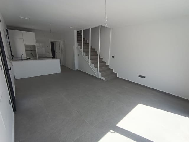 3 camera da letto Villetta Bifamiliare in vendita in Daya Nueva con piscina garage - 311.000 € (Rif: 9441337)