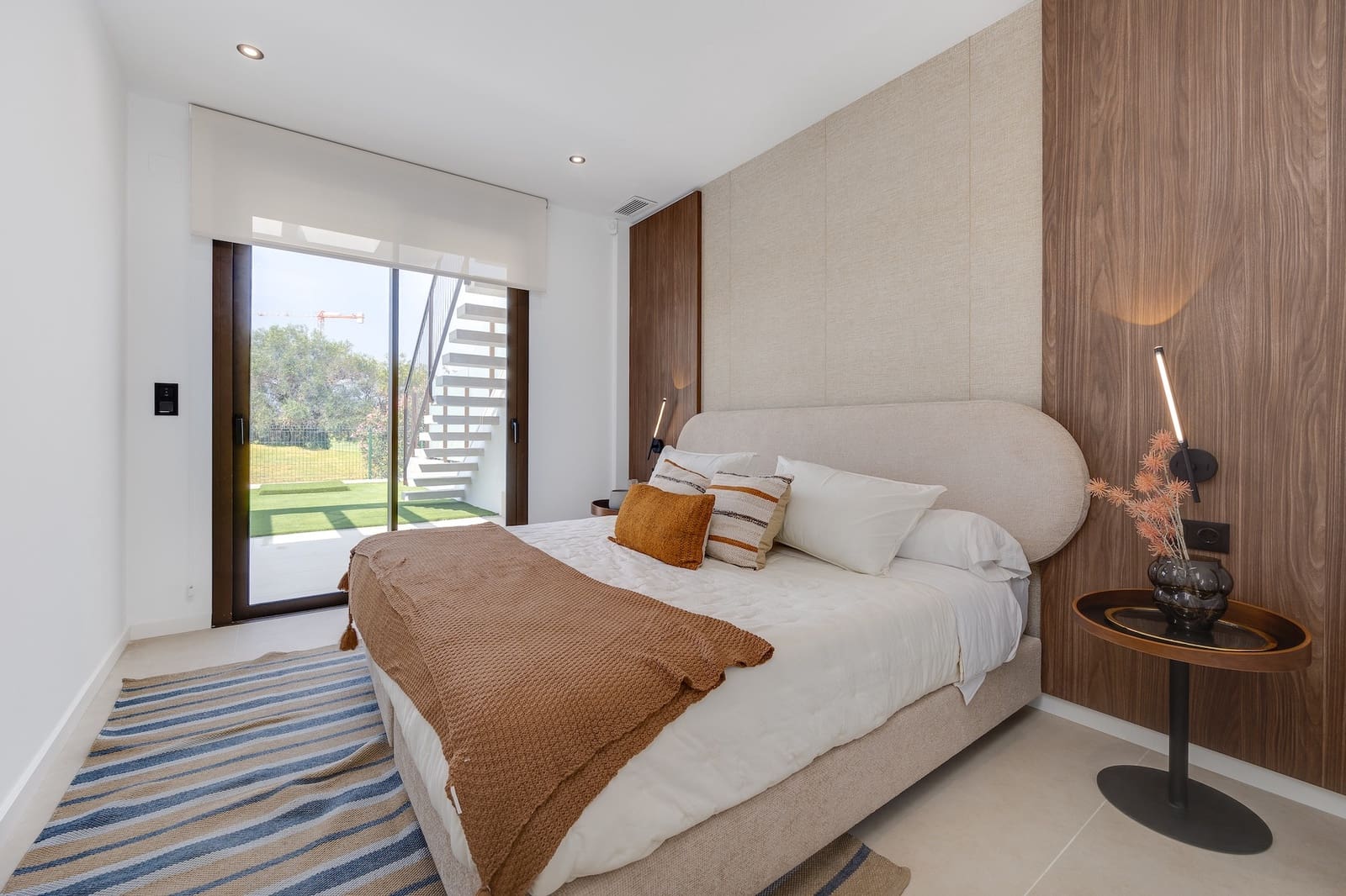 3 bedroom Villa for sale in Los Alcazares with pool - € 685,000 (Ref: 9443086)