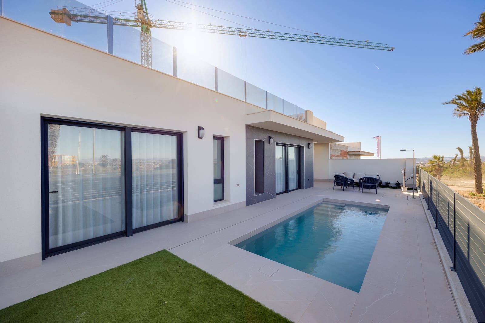 3 chambre Villa/Maison à vendre à Torrevieja avec piscine garage - 595 000 € (Ref: 9443087)